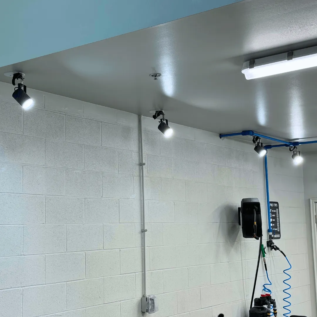 CSW Precision Detailing LED Shop Light - Color Temperature Changing and Dimmable
